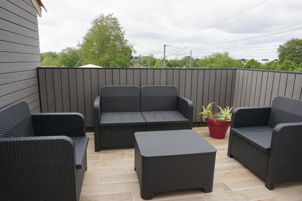 Appart Cosy 4 Personnes Avec Terrasse La Roche-sur-Yon Eksteriør billede